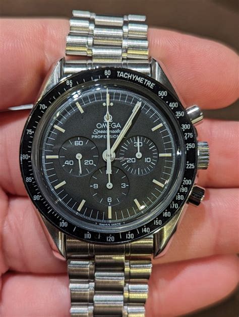 new omega speedmaster 2023.